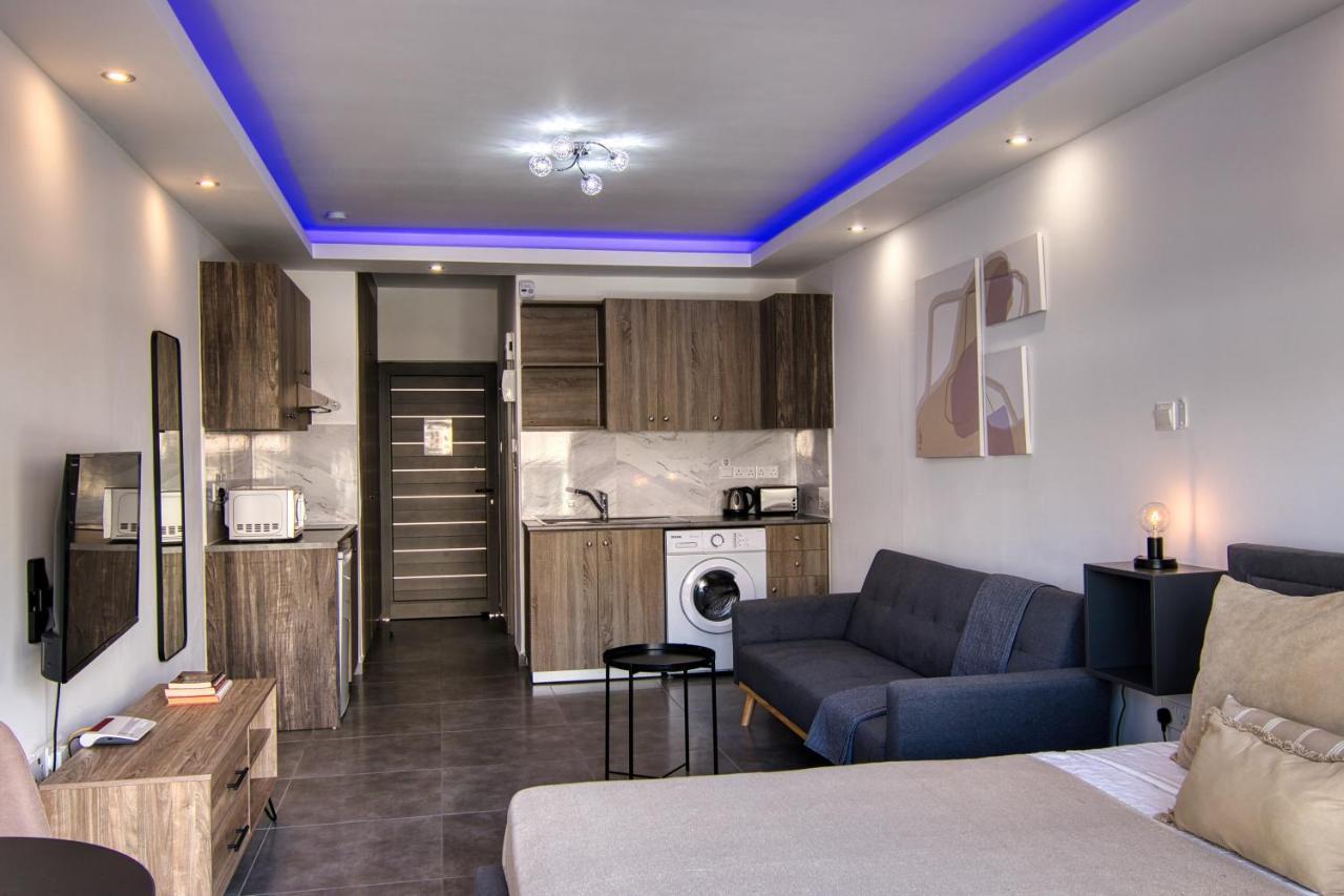 Phaedrus Living: Seaside Luxury Flat Athina 117 Apartment Paphos Bagian luar foto